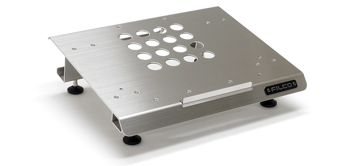 Majestouch BASE 300 はコンパクトキーボード/13インチノートパソコン用